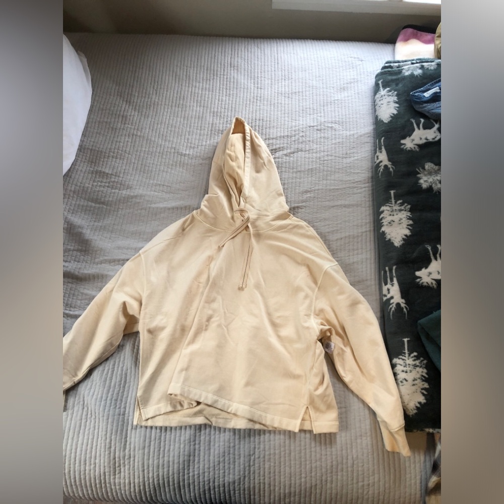 Old Navy Cream Hoodie with fleece lining